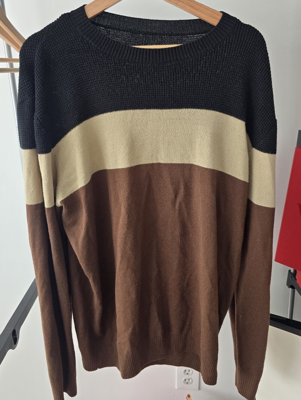 Men's Colorblock Crewneck Sweater in Black, Cream & Brown
